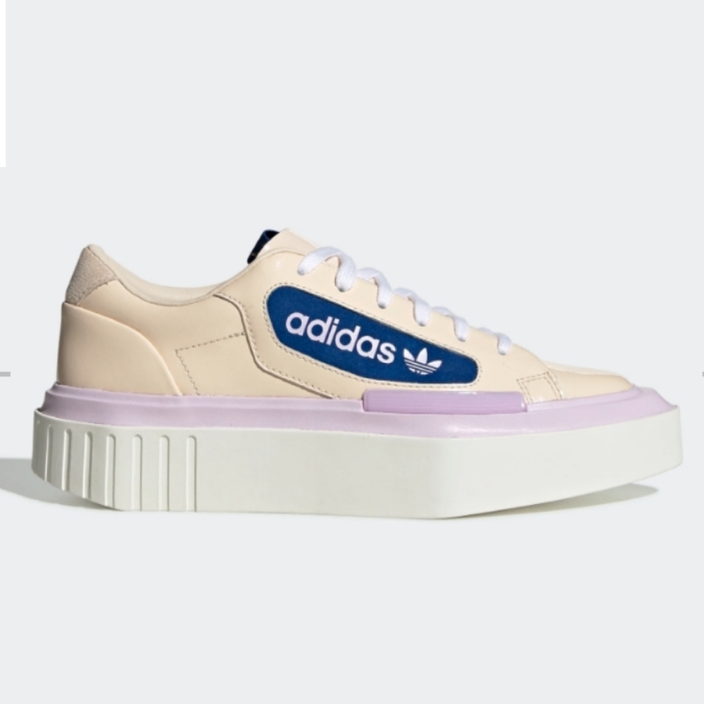 Adidas Shoes - Picture 4 of 10